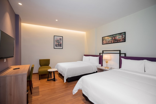 M パレス ホテル