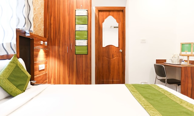 イッツィ ホテルズ エルマス ゴールデン キー