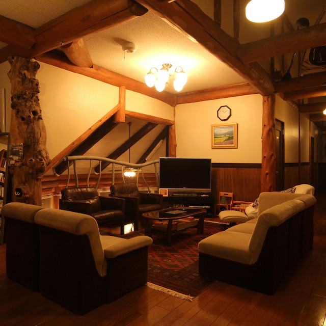 LODGE クラブマン