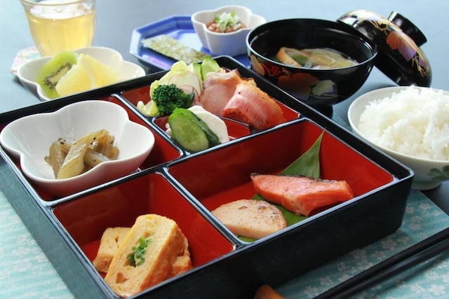 LODGE クラブマン