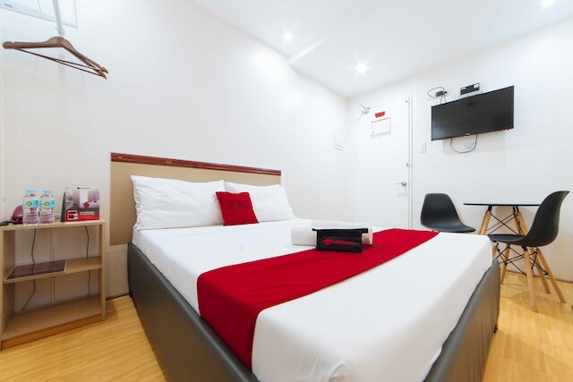 レッドドアーズ プラス ニア SM ラナン ダヴァオ