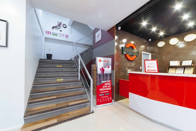 レッドドアーズ プラス ニア SM ラナン ダヴァオ