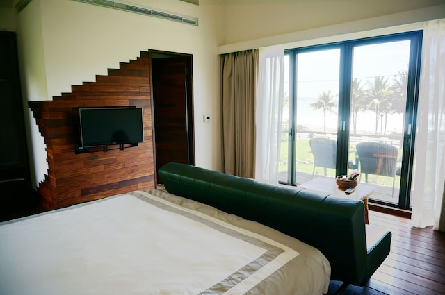 ココナッツ ビーチ ホームステイ