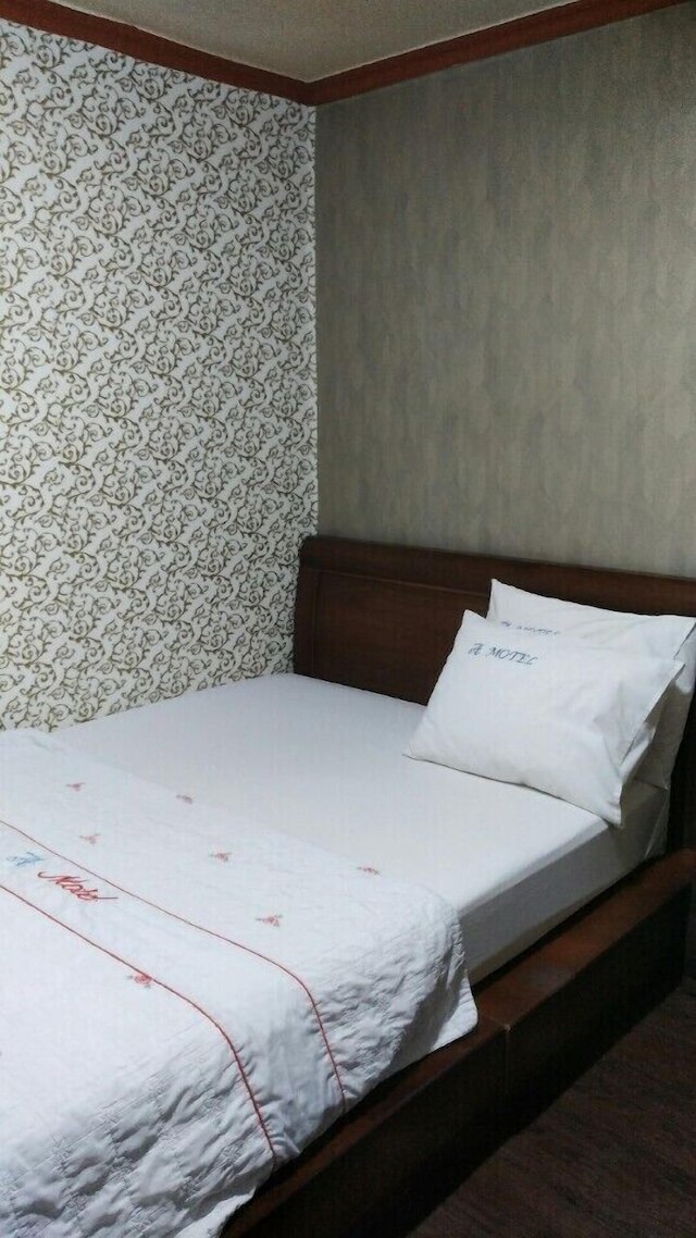 グミ ア モーテル