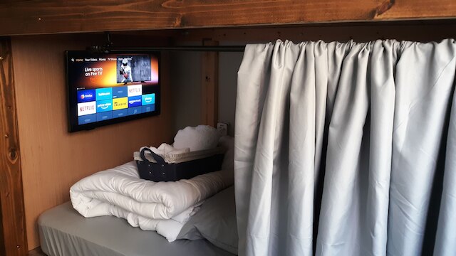 ラグジュアリーステイズ - ホステル