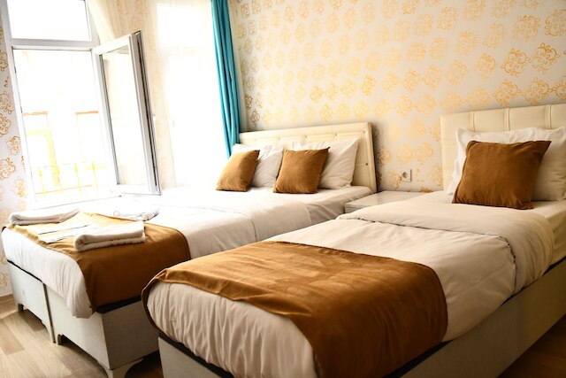 アダ アパート ホテル