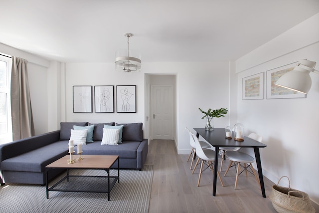 パーク ウェスト・バイ・アロ ハウジング