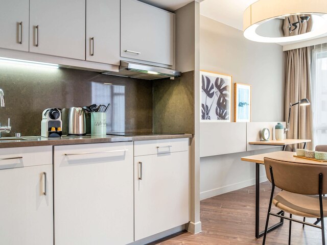 アパートホテル アダージョ パリ ネーション