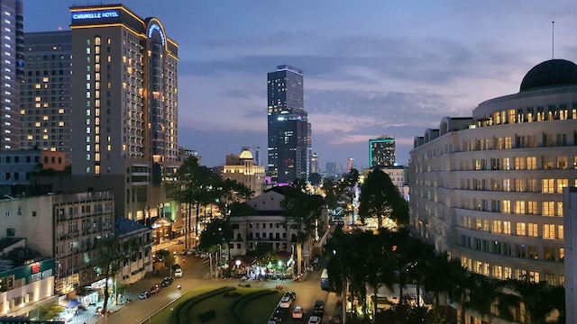 DYN オペラ ホテル