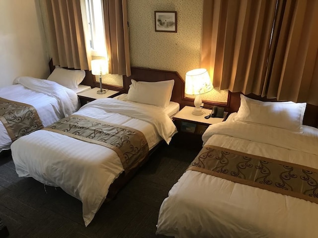 キンメン ラオエ B&B