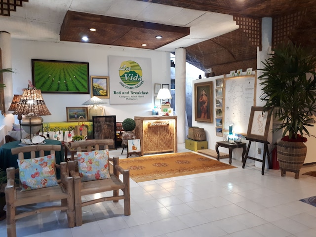 ラ ヴィダ ホステル