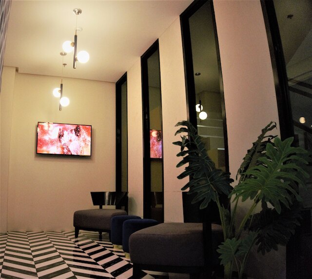 クレヴィス ホテル