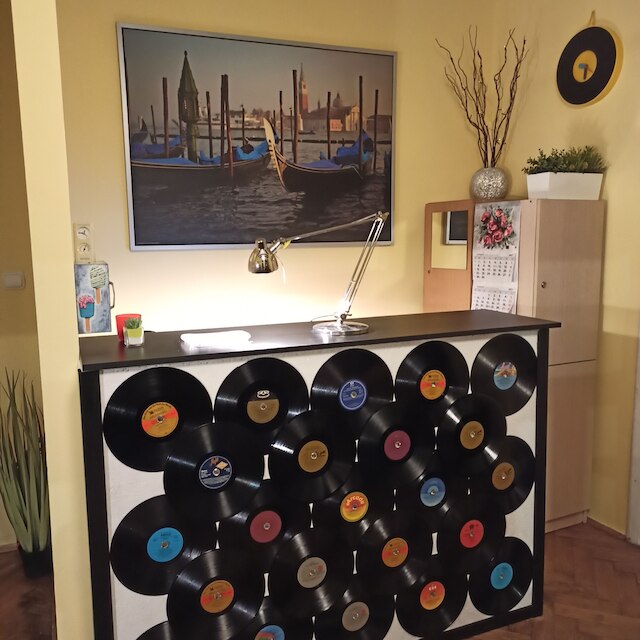 ウィラ レトロ ホステル