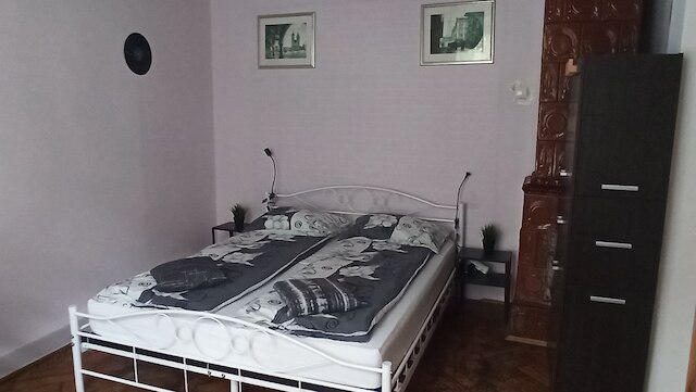 ウィラ レトロ ホステル