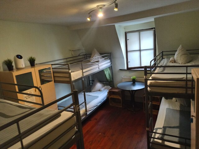 ウィラ レトロ ホステル