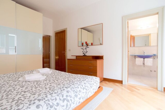 グリマルディ アパートメンツ - プリンチペ