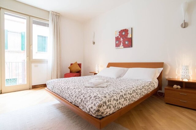 グリマルディ アパートメンツ - プリンチペ