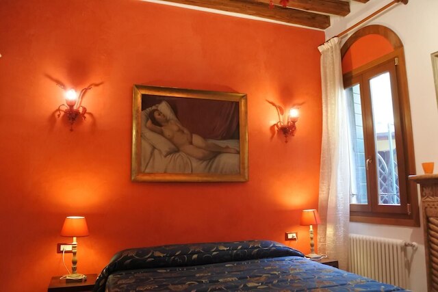 グリマルディ アパートメンツ - コルテ コンタリーナ