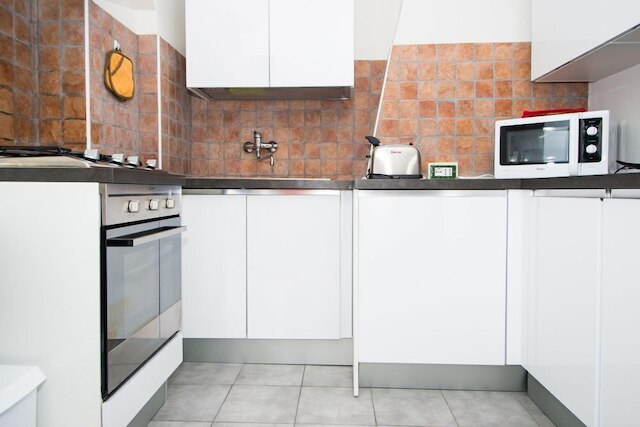 グリマルディ アパートメンツ - サン バルトロミオ