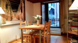 グリマルディ アパートメンツ - コロンビーナ