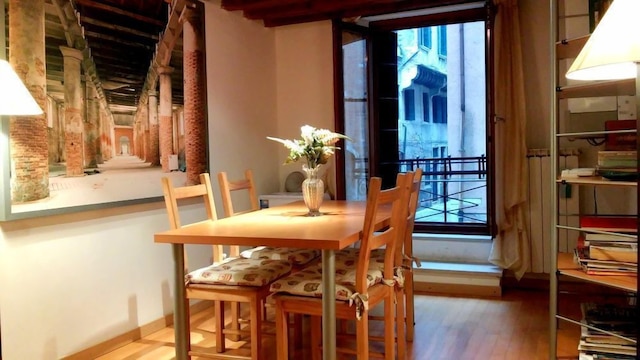 グリマルディ アパートメンツ - コロンビーナ