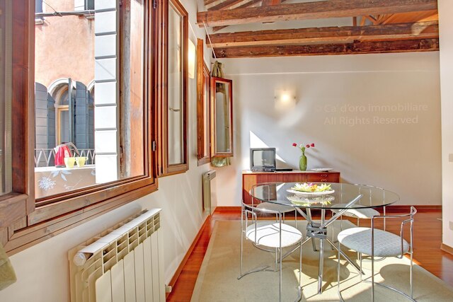 グリマルディ アパートメンツ - カ オルリナ