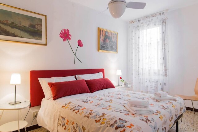 グリマルディ アパートメンツ - カ ステラ