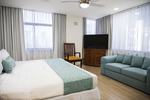 スイーツ ペリスール アパルタメントス アムエブラドス