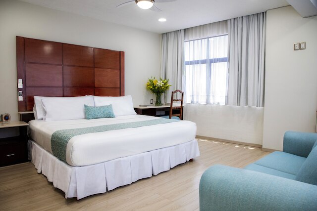 スイーツ ペリスール アパルタメントス アムエブラドス