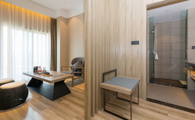 アトゥール ホテル ホンヤートン リバーサイド チョンチン (重庆洪崖洞江畔亚朵酒店)