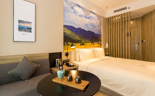 アトゥール ホテル ホンヤートン リバーサイド チョンチン (重庆洪崖洞江畔亚朵酒店)