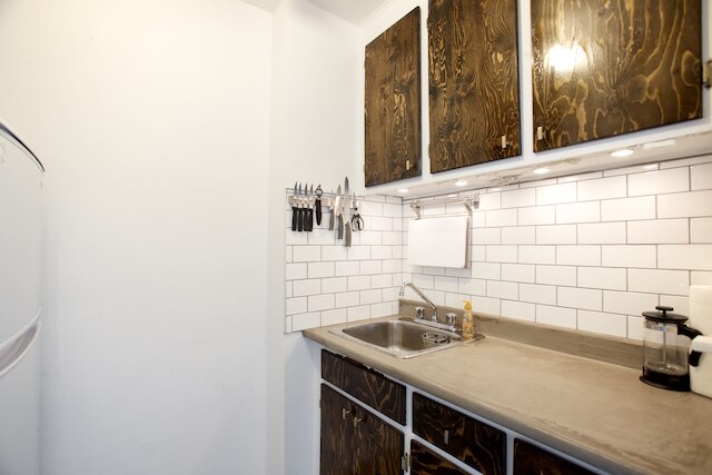 ザ ハッチンソン アパートメンツ