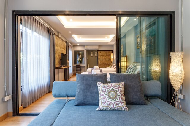 ホステル ワン アート & ギャラリー