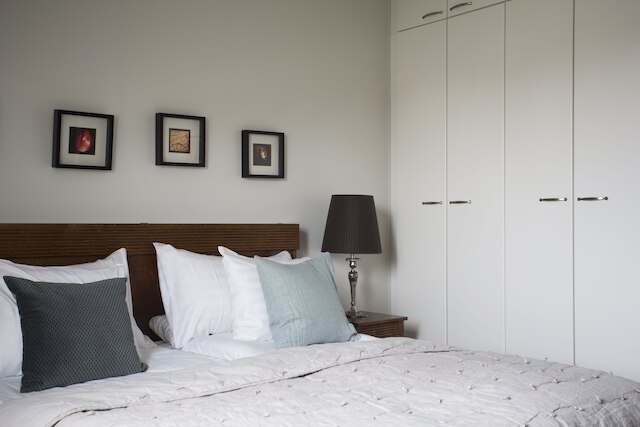 セカンドホームズ 2 ベッBルRム ペントハウス ウィズ バルコニー アンド サウナ