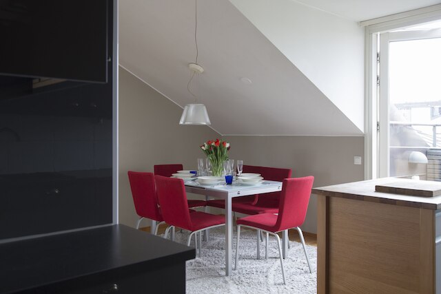 セカンドホームズ 2 ベッBルRム ペントハウス ウィズ バルコニー アンド サウナ