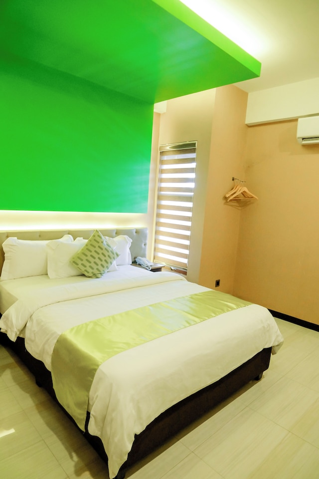 ヴィヴィアンズ ホテル