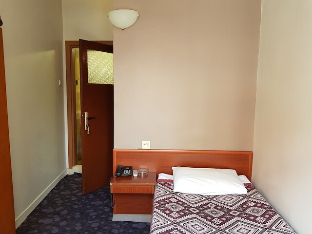 フェラハ オテル