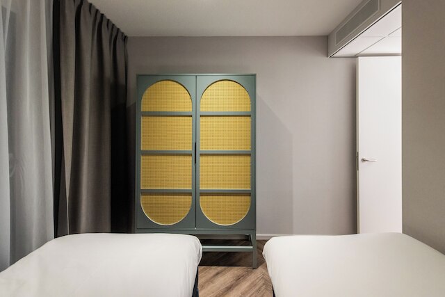 ヌマ アムステルダム ドックランズ