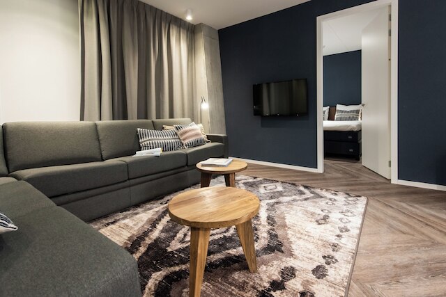 ヌマ アムステルダム ドックランズ