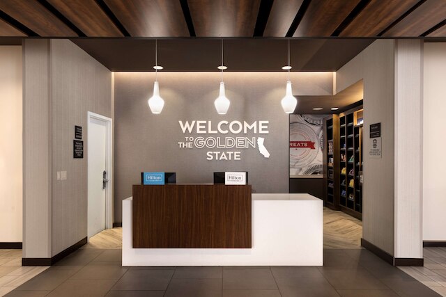 ハンプトン イン サンホセ チェリー アベニュー