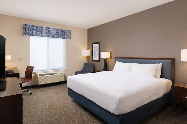 ハンプトン イン サンホセ チェリー アベニュー