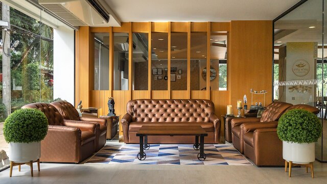 U ホーム ホテル