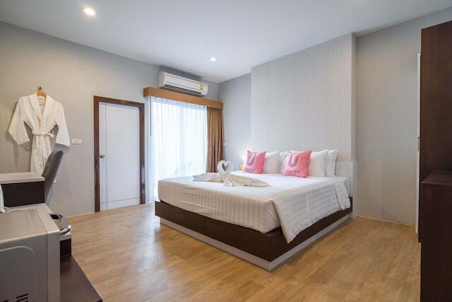 U ホーム ホテル