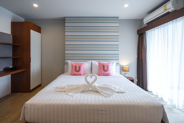 U ホーム ホテル