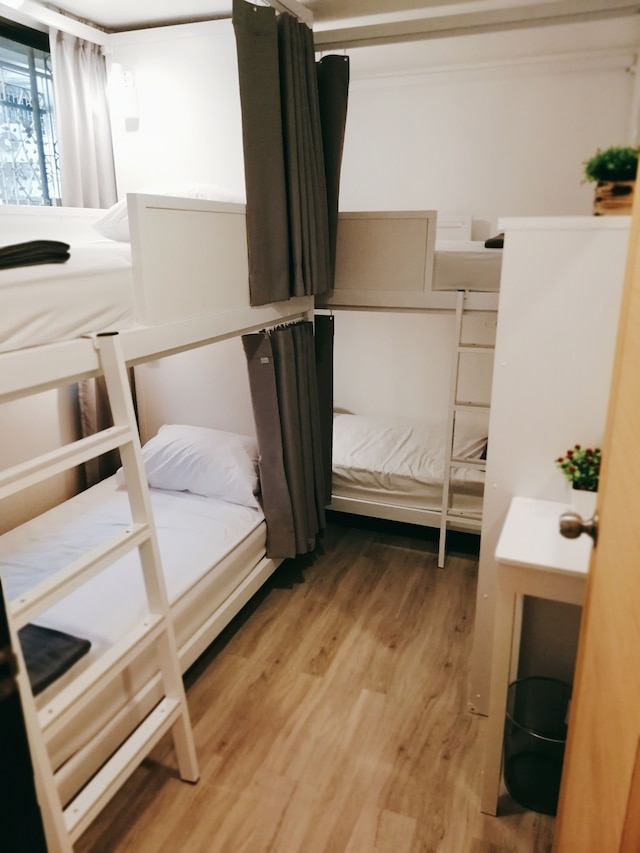 ホワイト ハウス ホステル