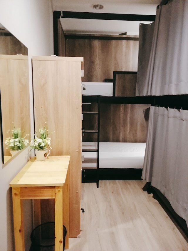 ホワイト ハウス ホステル