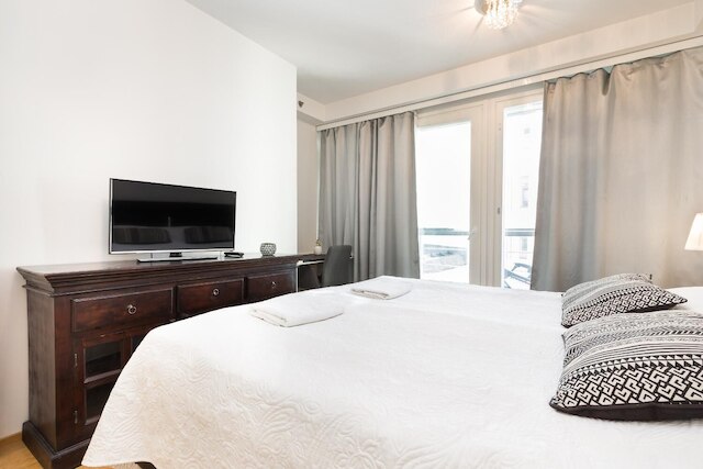 ゴー ハッピー ホーム アパートメント ミコンカトゥ 11