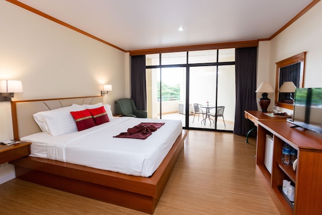 スリン マジェスティック ホテル