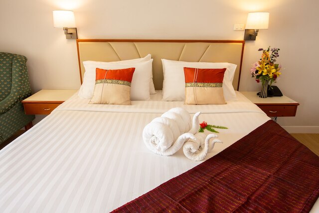 スリン マジェスティック ホテル