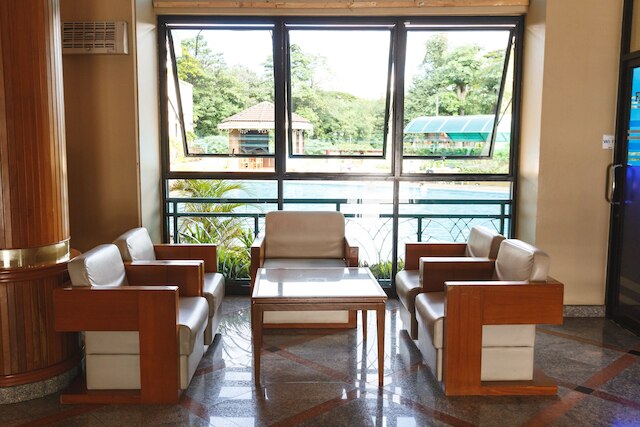 スリン マジェスティック ホテル